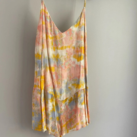 Wild Honey Boutique - Tie Dye Sleeveless Romper - Size Medium - NWT! - Picture 2 of 11